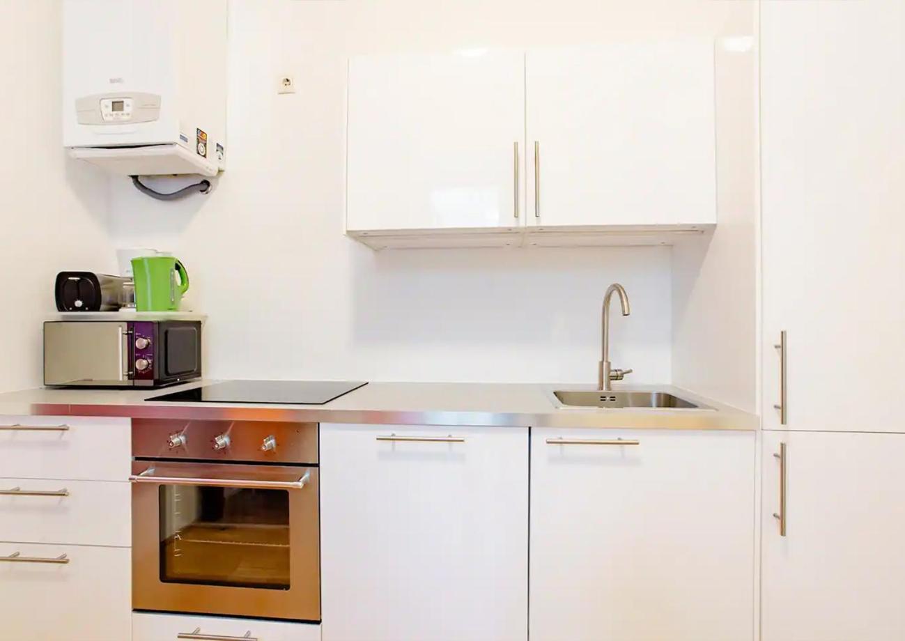 Exclusive Apartment City Center Wina Bagian luar foto